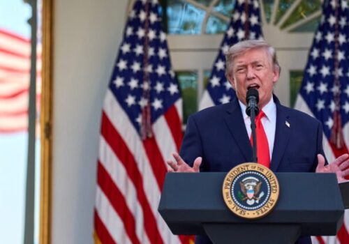 Trump pohrozil 100-percentnými clami krajinám zdaňujúcim digitálne služby