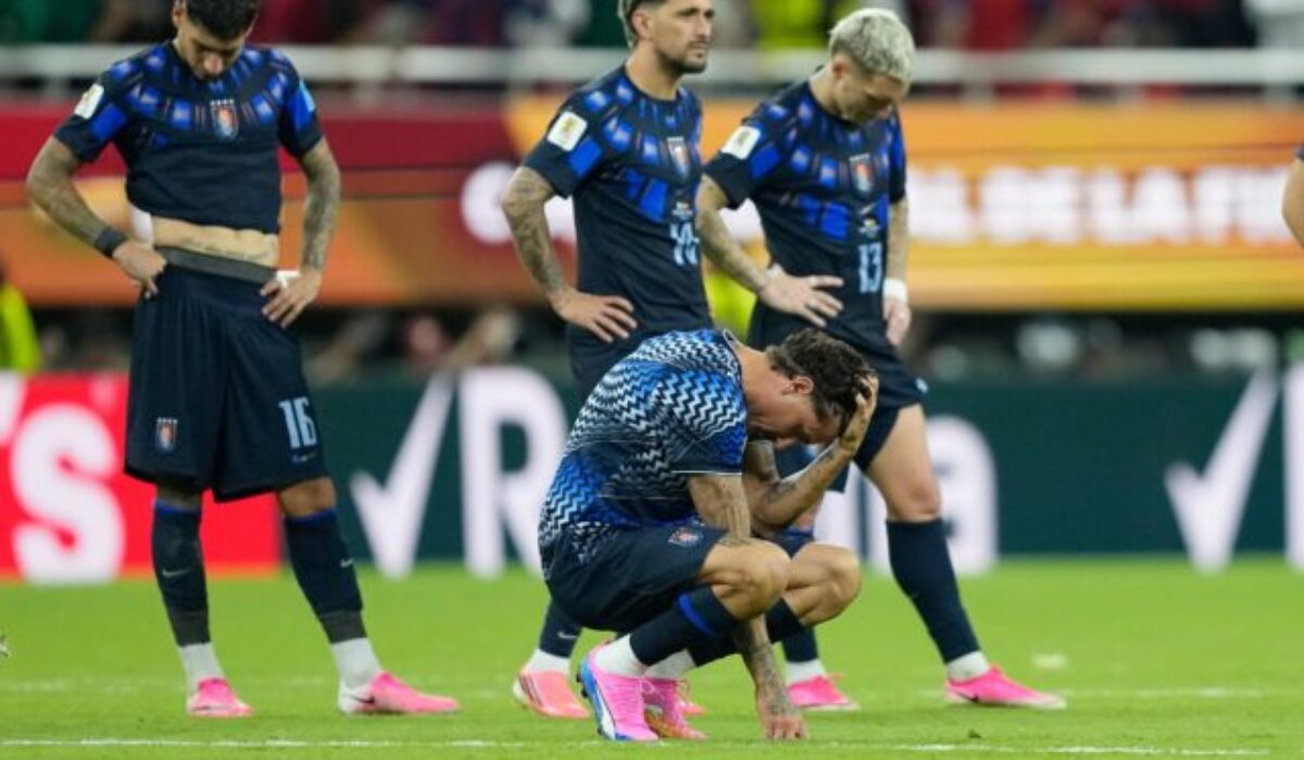 Koniec Uruguaja, jeho trénera aj brankára. Nič som po sebe nezanechal, vravel úprimný Bielsa