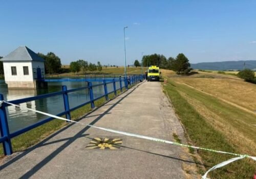 Ďalšia tragédia na vodnej nádrži Kanianka, po dvoch úmrtiach polícia varuje pred rizikami kúpania – FOTO