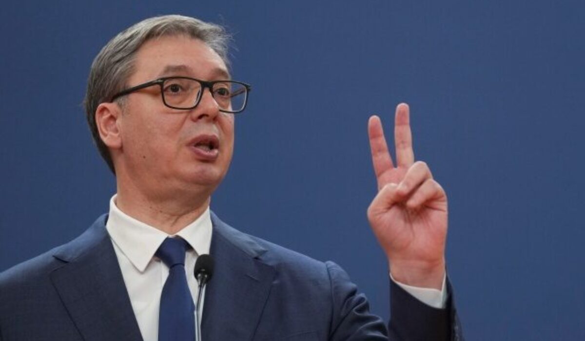 Srbský prezident Vučič priznal, že v najbližších týždňoch odstúpi z funkcie