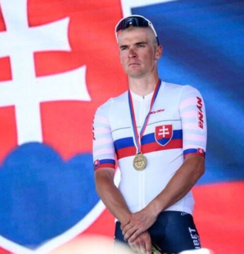 Asfalt sa lepil na gumy, ale Kubiš má víťazný hetrik z majstrovstiev Slovenska