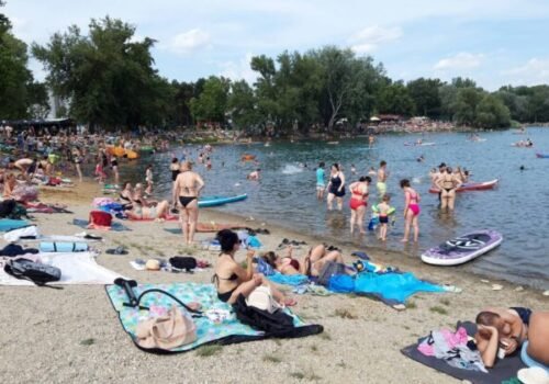 Petržalka otvorila vodný park na Veľkom Draždiaku, láka aj na sprievodný letný program