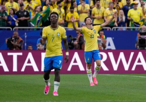 Brazília bola blízko poníženia od vlastných fanúšikov. Ancelotti je však oáza pokoja a vždy niečo vymyslí – VIDEO