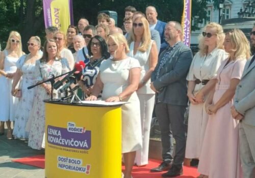 O post primátorky Košíc zabojuje aj starostka sídliska Nad jazerom Lenka Kovačevičová – FOTO