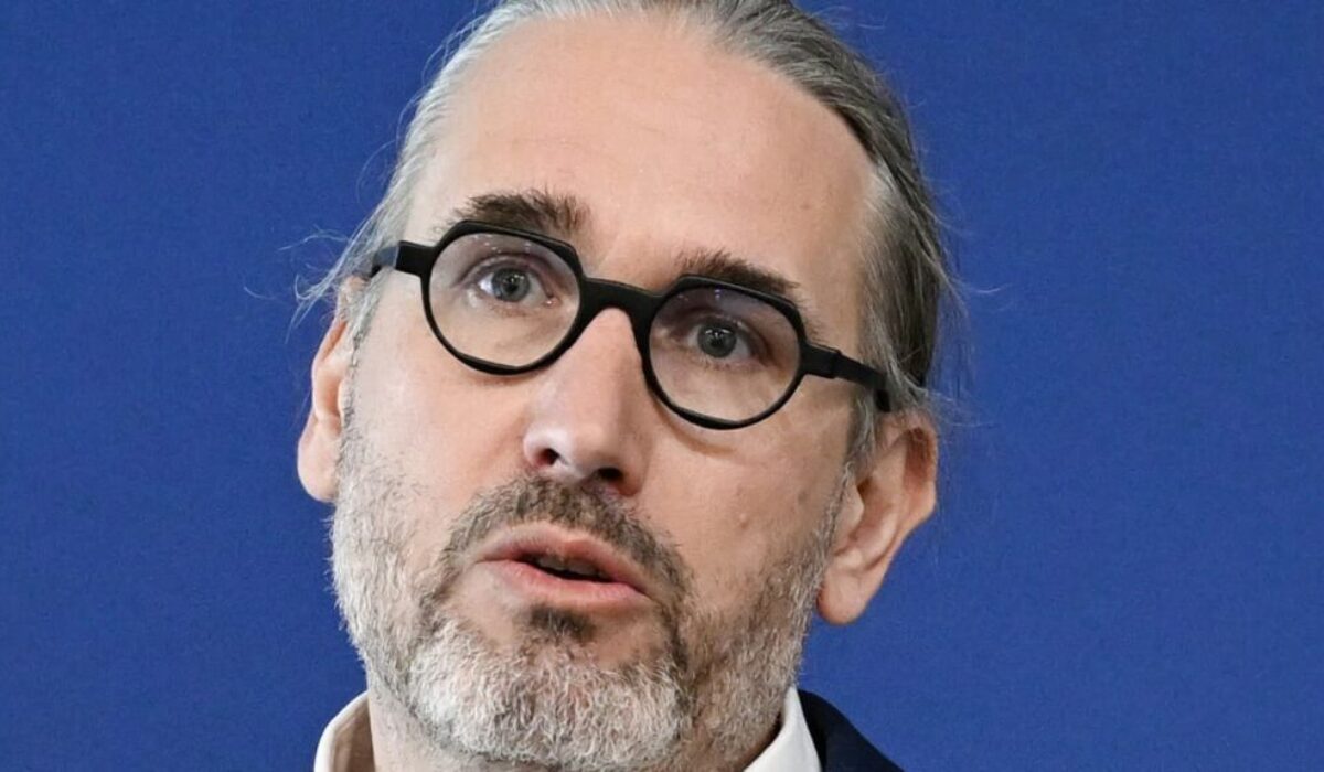 Hojsík: Nelegálnych migrantov netreba dehumanizovať. Páchajú kriminalitu rovnako ako Slováci v zahraničí.