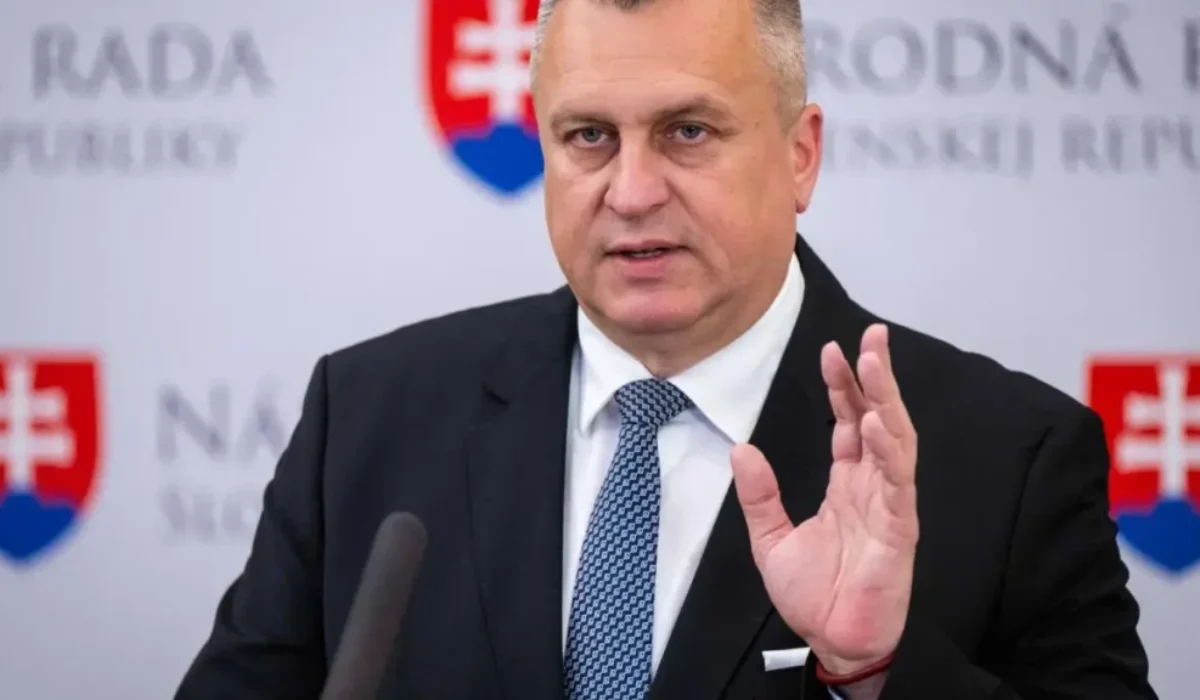 Danko ostro reagoval na výroky maďarského premiéra o hraniciach Maďarska