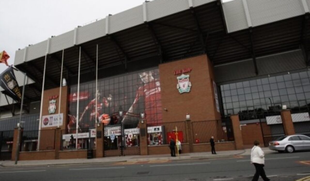 FC Liverpool získal francúzskeho obrancu. Klub z Rennes získa štedré odstupné