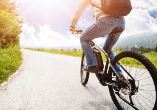 Prešovský samosprávny kraj otvoril prvú požičovňu elektrobicyklov pre pútnikov