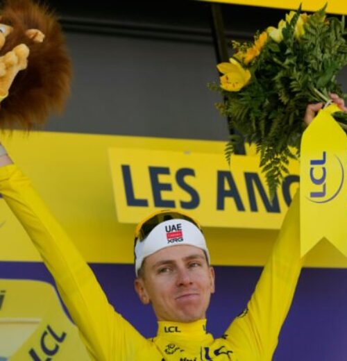 44303_tour_de_france_cycling_74_3-640x420.jpg Nočné prekvapenie na Tour de France. Spánok prerušili dopingoví kontrolóri, Pogačar a Vingegaard zúrili