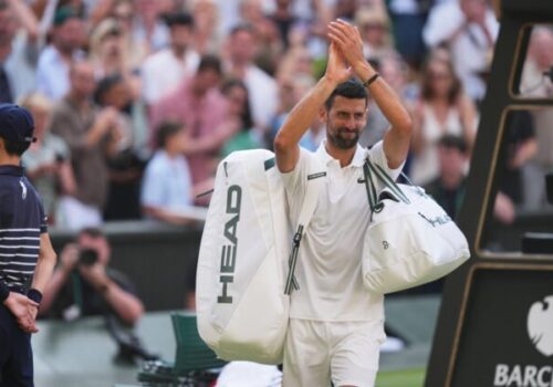 Sinner po roku znova „zrušil“ Djokoviča v semifinále Wimbledonu. Jeho finálovým súperom je Zverev – VIDEO
