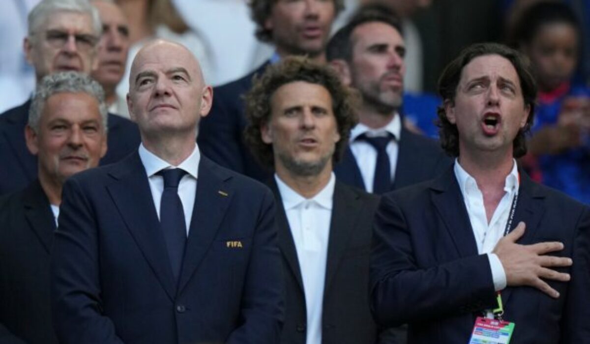Legenda Forlán bude nástupca Bielsu pri kormidle Uruguaja, zatiaľ iba dočasne