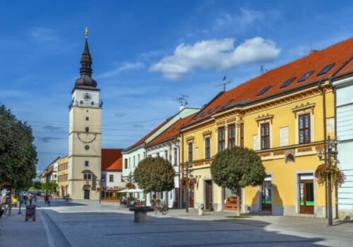 Trnava po Prachárni obnoví Starú poštu, stavebnú firmu sa podarilo vybrať až na tretí pokus