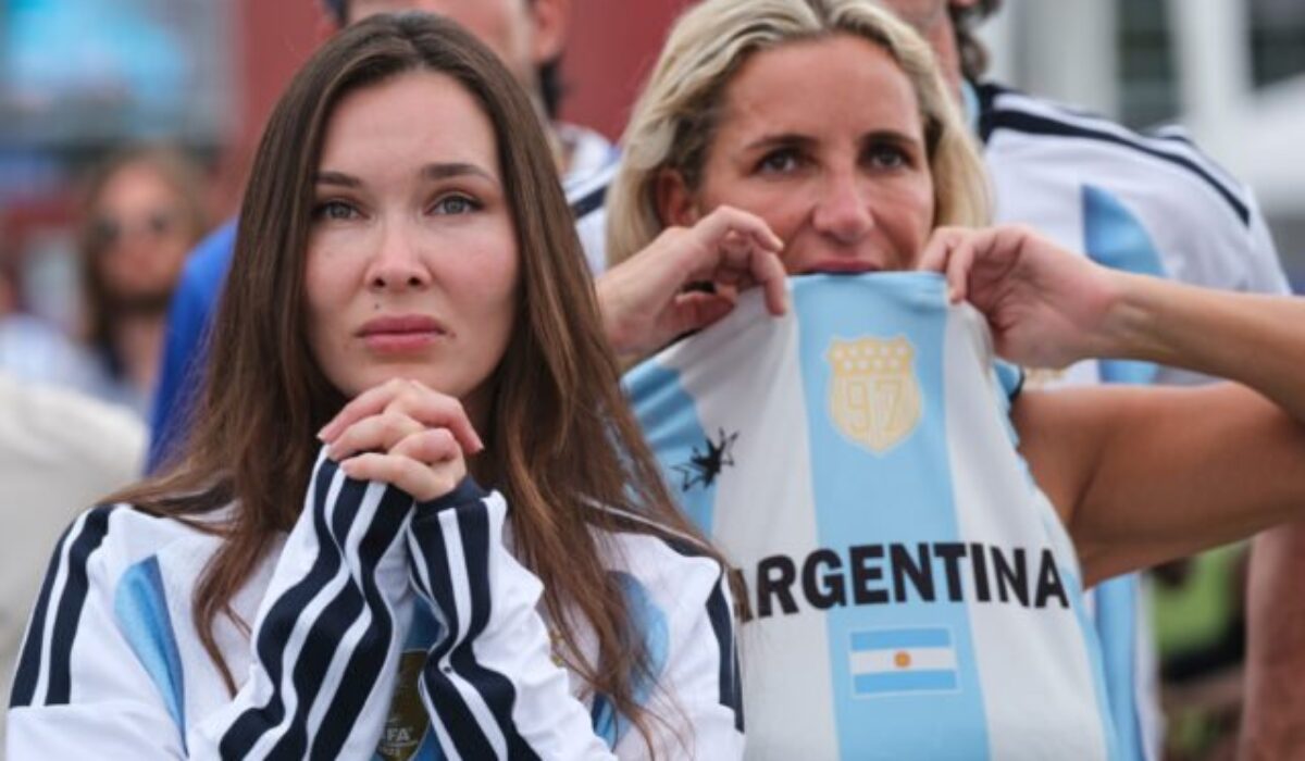 45073_argentina_england_wcup_soccer_73886-640x420.jpg Britský minister žiada FIFA o prešetrenie argentínskeho transparentu o Falklandoch