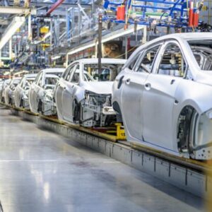 45216_gettyimages-723504579-170667a-640x420.jpg Priemysel brzdí slovenskú ekonomiku, tržby automobiliek klesajú už piaty mesiac za sebou