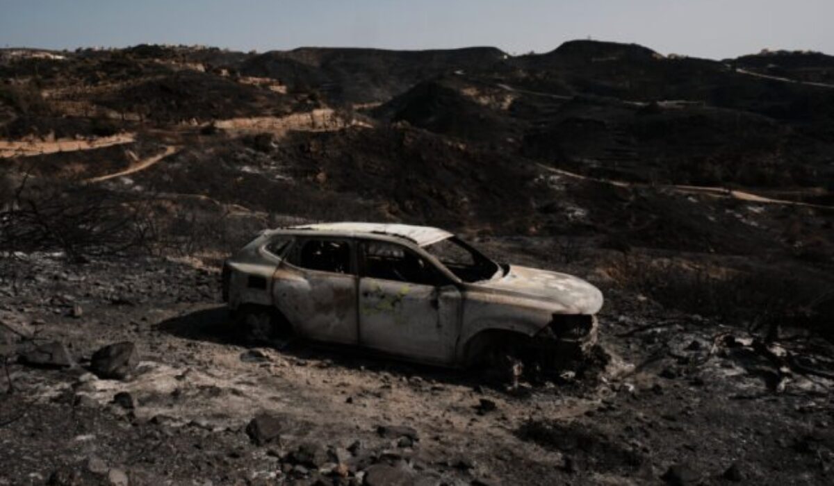 45339_aptopix_spain_wildfire_79922-640x420.jpg Lesné požiare vo Francúzsku a Španielsku si vyžiadali rozsiahle evakuácie