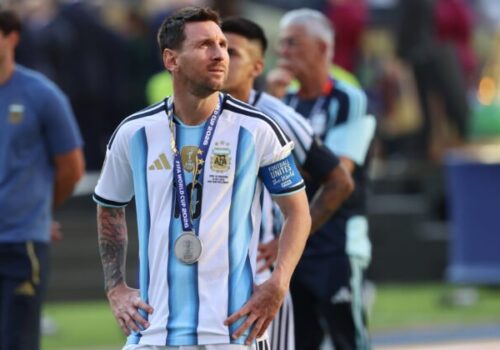 Messi po MS 2026 priletel do Argentíny, no s tímom necestoval. Uchýlil sa v rodnom Rosáriu