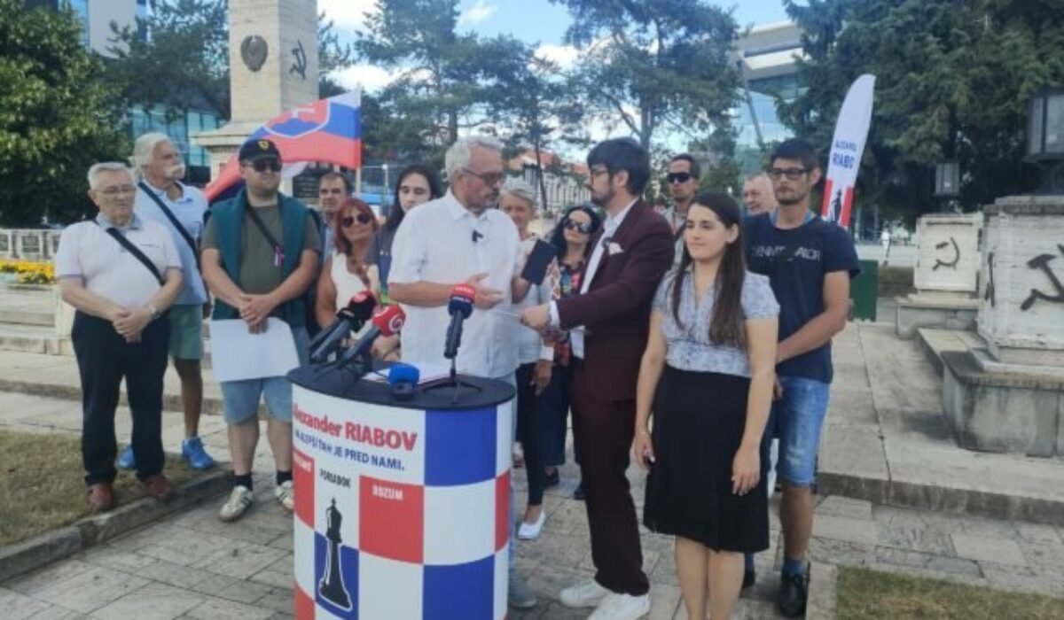 Post košického primátora má nového kandidáta Alexandra Riabova, známy je protestom proti progresivizmu – FOTO