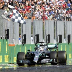 45672_lewis-hamilton-640x420.jpg Tímy Mercedes a Ferrari sú pripravené na súboj v Maďarsku