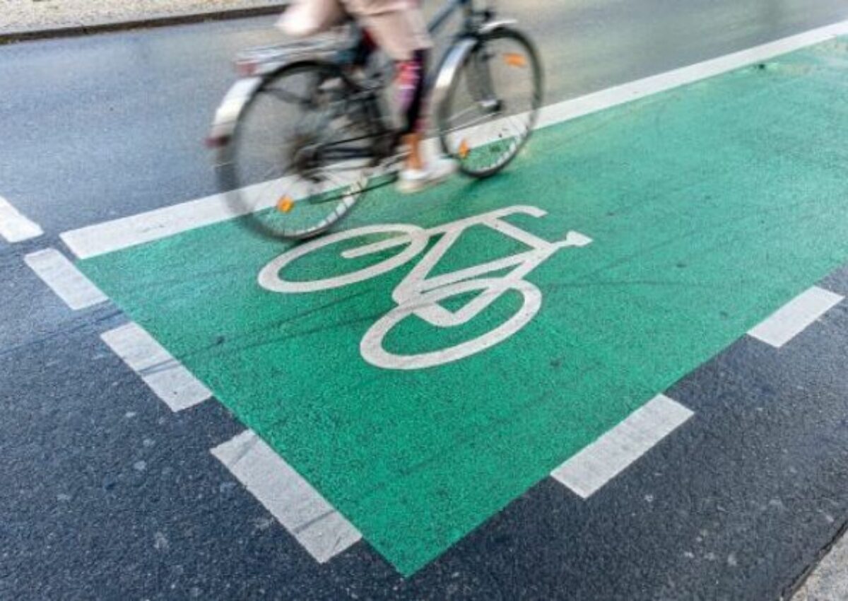 45680_cyklotrasa2-640x420.jpg Kampaň Do práce na bicykli má za sebou trinásty ročník, zapojilo sa rekordných 15-tisíc účastníkov