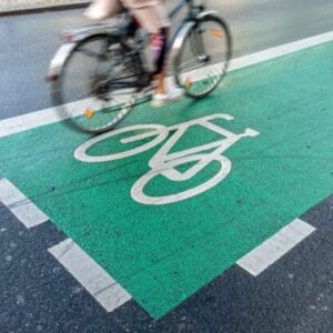 45680_cyklotrasa2-640x420.jpg Kampaň Do práce na bicykli má za sebou trinásty ročník, zapojilo sa rekordných 15-tisíc účastníkov