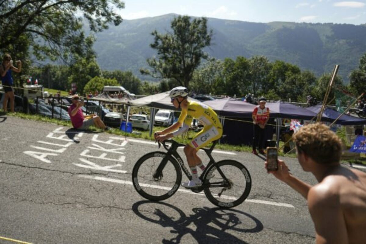 45807_aptopix_cycling_tour_de_france_92164-scaled-1-640x420.jpg Pogačar vytvoril rekord na Alpe d’Huez a výrazne zvýšil náskok na Tour de France