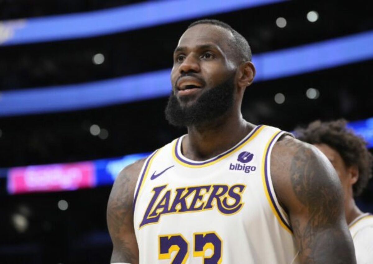 45831_nuggets_lakers_basketball_25614-scaled-1-640x420.jpg Koniec jednej éry, LeBron James opúšťa Lakers, mieri za novou výzvou