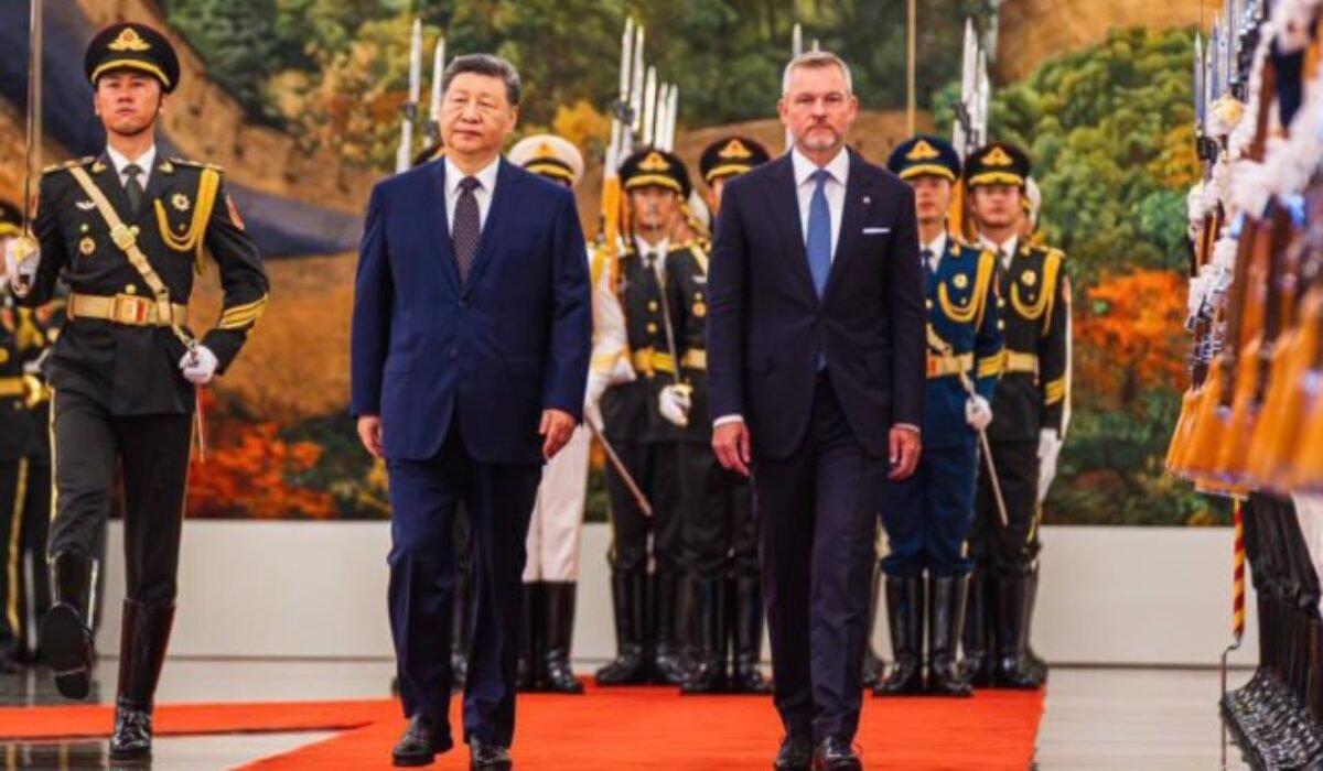 Prezident Pellegrini rokoval s čínskym prezidentom, chcú rozvíjať spoluprácu vo vede, obchode aj AI – FOTO, VIDEO
