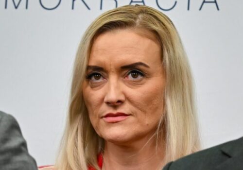 Laššákovej kandidatúra na čelo PSK vyvolala zmätok a kritiku, Smer-SD podľa Uhríka len „triešti svoje sily“