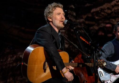 46126_obit_-_glen_hansard_74617-640x420.jpg Pri nehode na motocykli tragicky zahynul oscarový hudobník a herec Glen Hansard