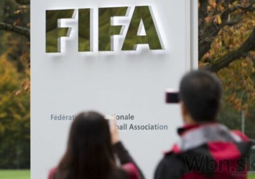 Ku kritike voči FIFA sa pridala aj Ázia, rezignoval kľúčový poradca