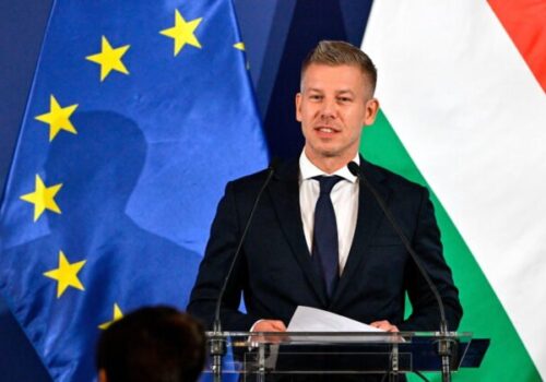 Maďarsko zatiaľ nemusí úplne odstaviť jadrovú elektráreň Paks, vyhlásil Magyar