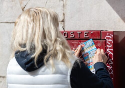 Výherný žreb za milión eur skončil v odpade, smetiari ho našli po celodennom pátraní