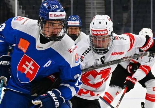 Selič strelil Švajčiarom štyri góly a mladí Slováci postúpili do semifinále Hlinka Gretzky Cupu