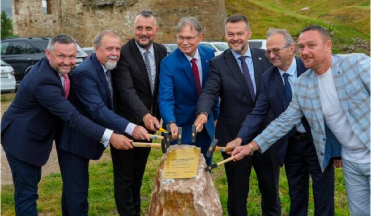 Hrad Plaveč v Starej Ľubovni sa dočká obnovy, Migaľ považuje projekt za významnú investíciu