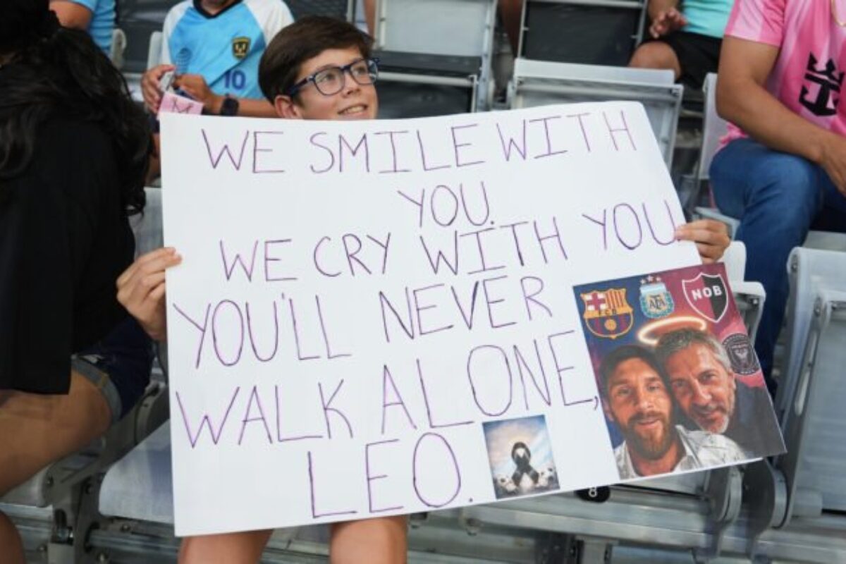 46950_fandamessi-640x420.jpg Messi odcestoval do Argentíny na otcov pohreb. Inter Miami bez neho prehral v Ligovom pohári