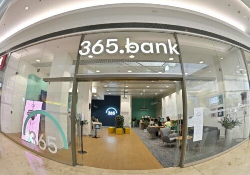 365.bank má za sebou úspešný polrok, jej zisk vzrástol o takmer 29 percent
