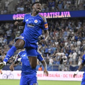 47135_camara-1-640x420.jpg Dva krásne góly a Slovan je v play-off o Ligu majstrov. Súpera sme do ničoho nepustili, chváli Takáč – VIDEO