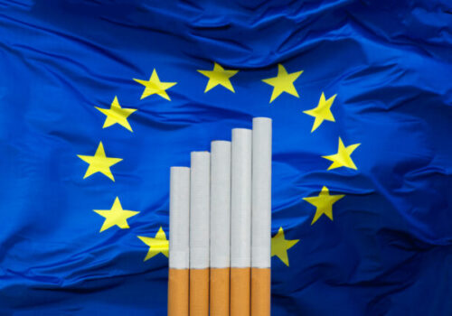 Každá desiata cigareta v EÚ je nelegálna. Bývalý šéf OLAF vysvetľuje, prečo samotné záchyty nestačia
