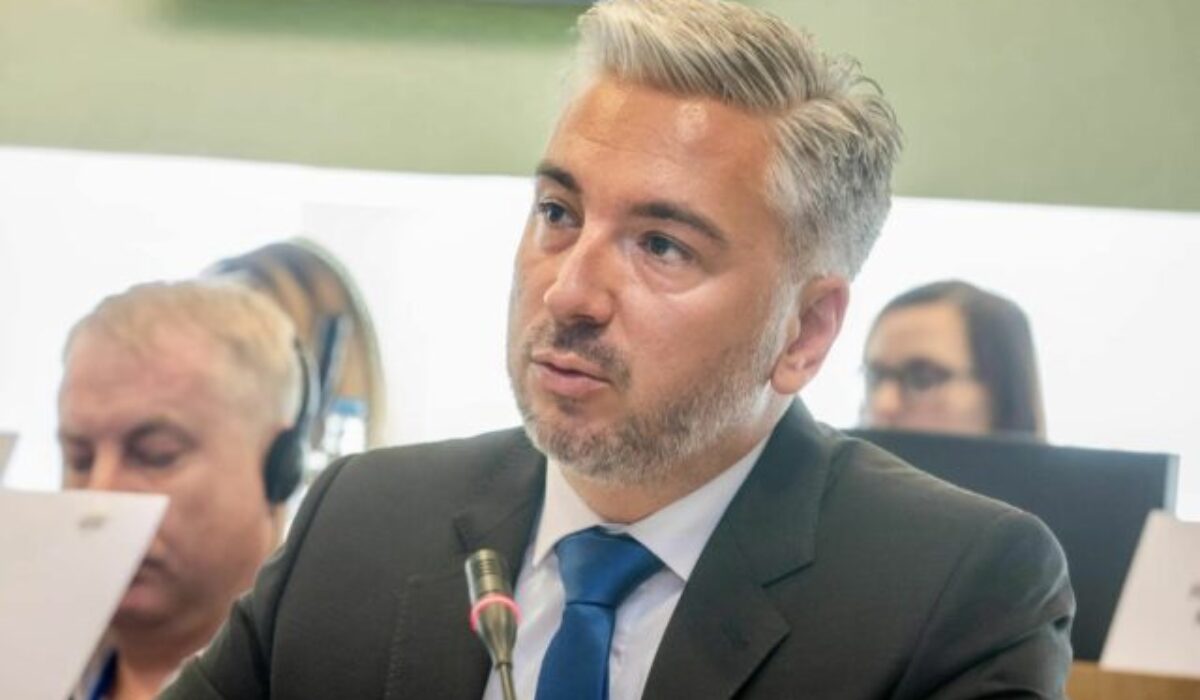 Trnka získava ďalšiu podporu. Za jeho kandidatúru sa postavila Maďarská aliancia