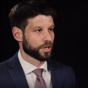 ŠIMEČKA: NEDOVOLÍME, ABY SA REFERENDOM MOHOL SKRÁTIŤ MANDÁT PARLAMENTU! TO BY SA FICO „ZABETÓNOVAL“ PRI MOCI!