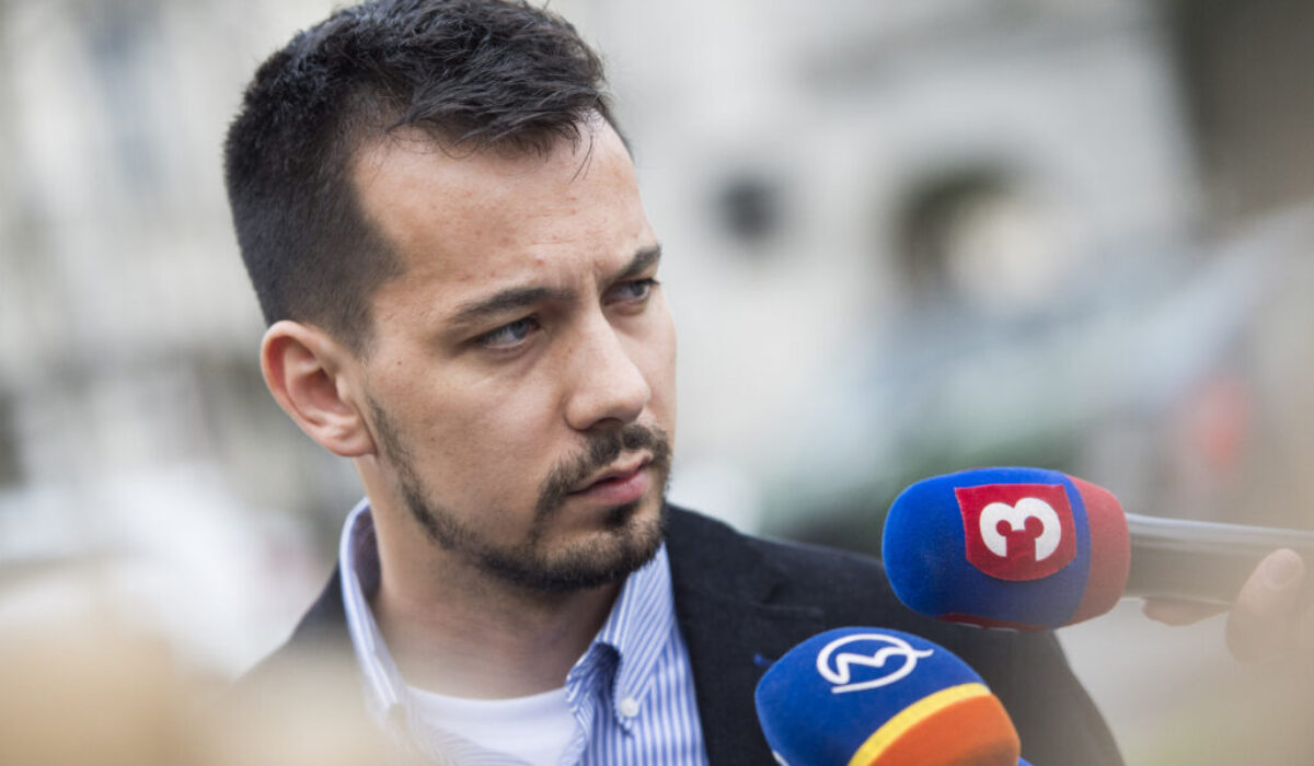 Šeliga objavil novú definíciu slušnosti: korčok neurobil nič zlé, veď len zarobil peniaze legálnou cestou! ŠELIGA OBJAVIL NOVÚ DEFINÍCIU SLUŠNOSTI: Korčok neurobil nič zlé, veď len zarobil peniaze legálnou cestou!