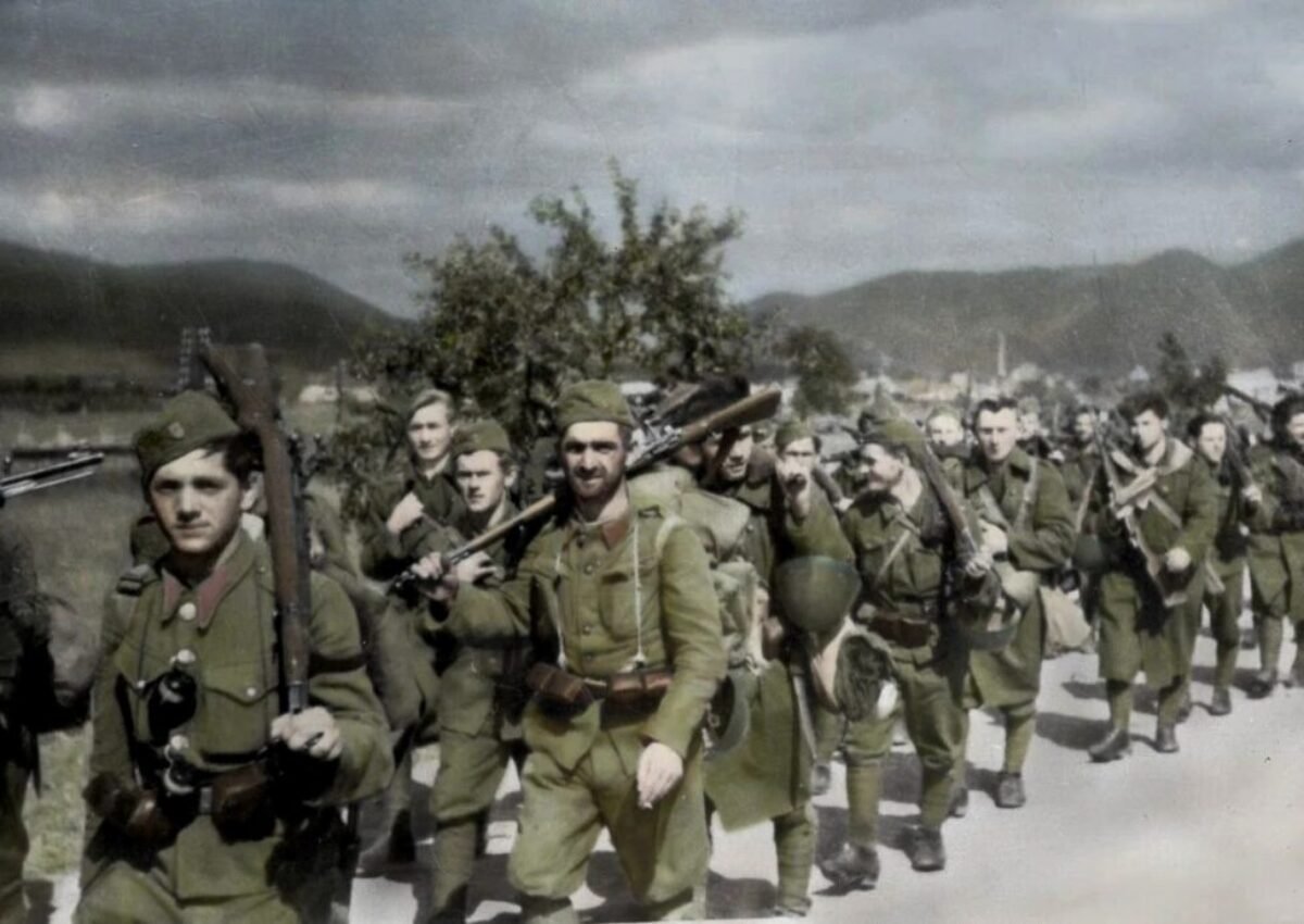 Povstanie, ktoré malo začať neskôr: Udalosti, ktoré prinútili Slovákov vytiahnuť do boja skôr, než boli pripravení