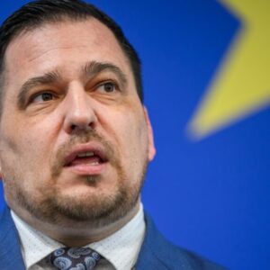 Zdechovský tvrdo zaútočil na Sáncheza: „Kráľ si s ním môže kedykoľvek vytrieť zadok“